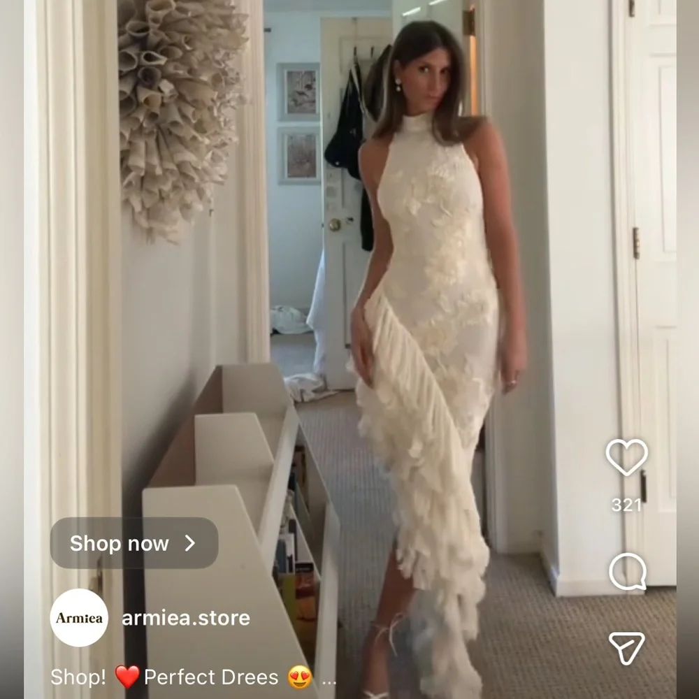 Cream and Gold Maxi Dress - Picture 4 of 4